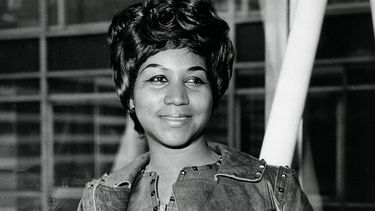 En los años 60 Aretha Franklin se confirmó como una de las divas del soul, gracias a su potente voz y a su energía en escena.