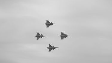 Diario las Américas | unsplash. aviones Saab JAS 39 Gripen