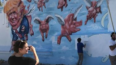Eliminan mural de Miami que representaba a Trump como un cerdo alado