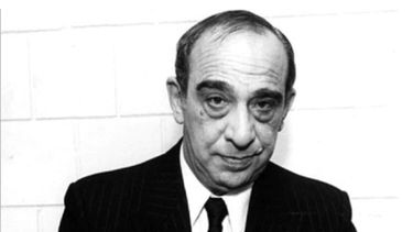 Persico fue uno de los&nbsp;jefes de las cinco familias de la mafia neoyorquina&nbsp;que discutieron en 1986 el posible asesinato del&nbsp;entonces fiscal federal Rudolph Giuliani.