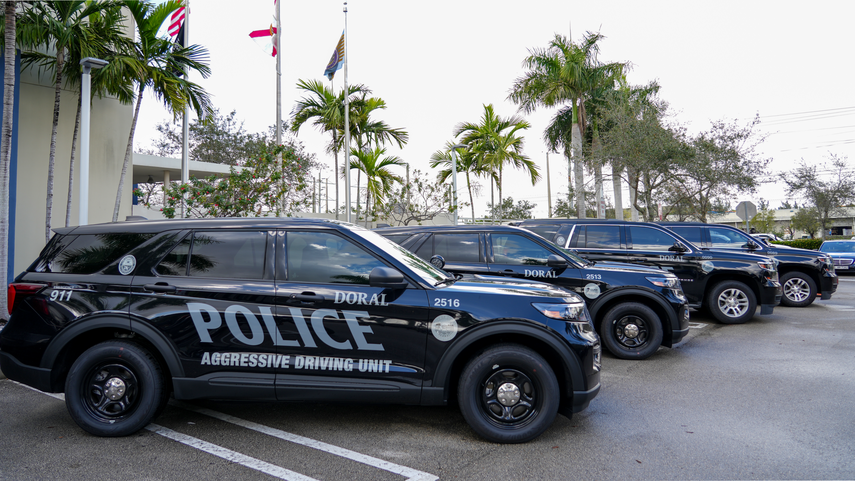 Patrullas de la Polic&iacute;a de Doral