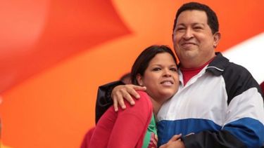Hugo Chávez y su hija María Gabriela (Cortesía)