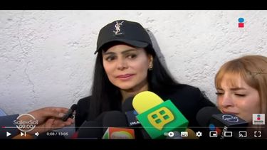 Maribel Guardia ofrece sus declaraciones a la prensa tras el fallecimiento de su único hijo, Julián Figueroa. La madre de Jenni Rivera le envió mensajes de apoyo a la actriz.