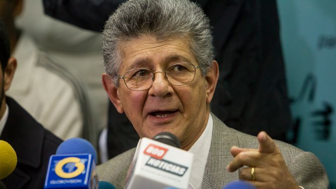 Henry Ramos Allup, dirigente opositor venezolano.
