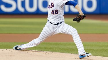 DeGrom es el cuarto lanzador de los Mets en llevarse un Cy Young. Los otros son: Tom Seaver (1969 y 1975),&nbsp;Dwight Gooden&nbsp;(1985) y&nbsp;R.A. Dickey&nbsp;(2012).