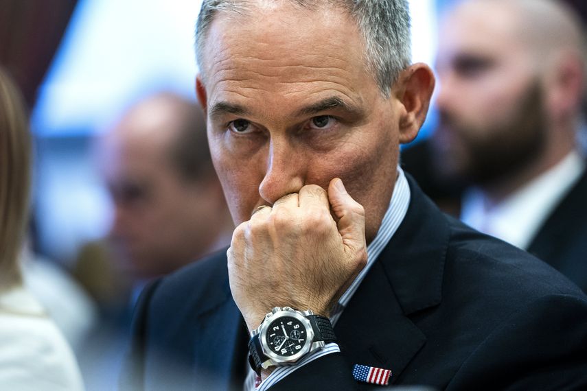 El jefe de la Agencia de Protección Ambiental (EPA),&nbsp;Scott&nbsp;Pruitt, testifica ante una audiencia del Subcomité de Interior, Medio Ambiente y Agencias Relacionadas del Comité de Asignaciones de la Cámara en Washington.
