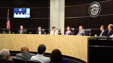 En el ayuntamiento de Doral se realizó una reunión para analizar los riesgos y desafíos de la prensa en América Latina.