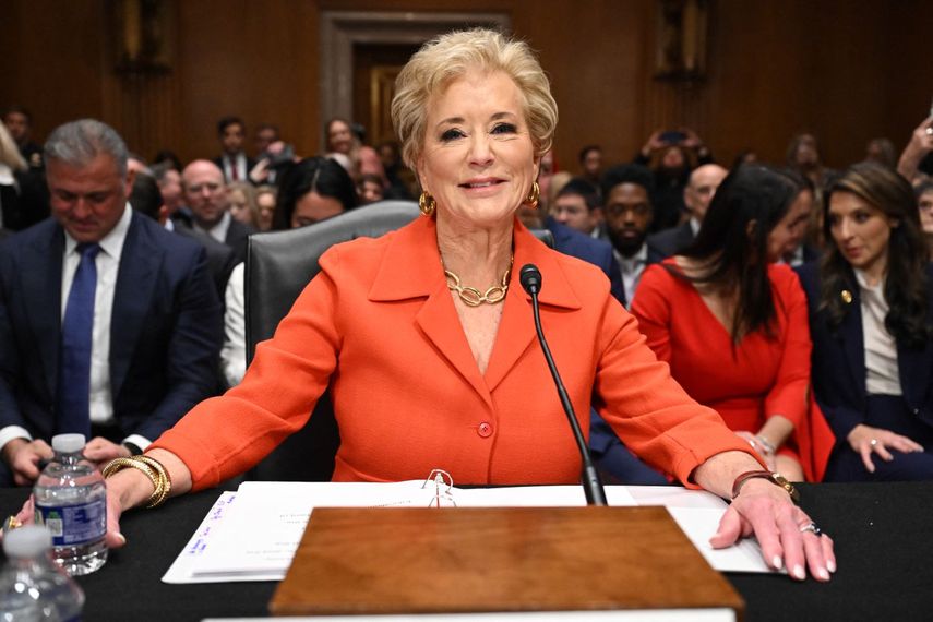 Linda McMahon confirmada por el Senado para dirigir el Departamento de Educación en EEUU.