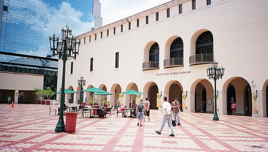 Las bibliotecas publicas estarán cerradas durante domingo y lunes.