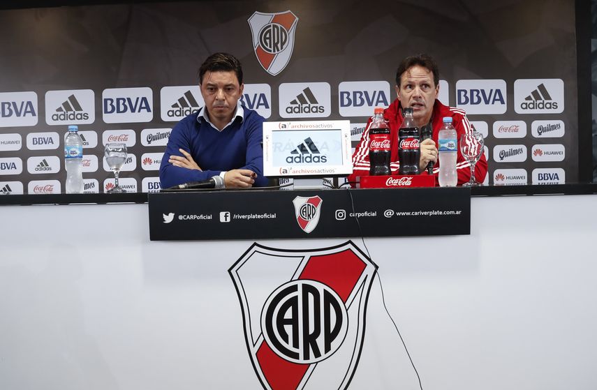 Marcelo Gallardo, DT del equipo, junto a&nbsp;Pedro Hansing (médico), hablaron sobre el tema en rueda de prensa.