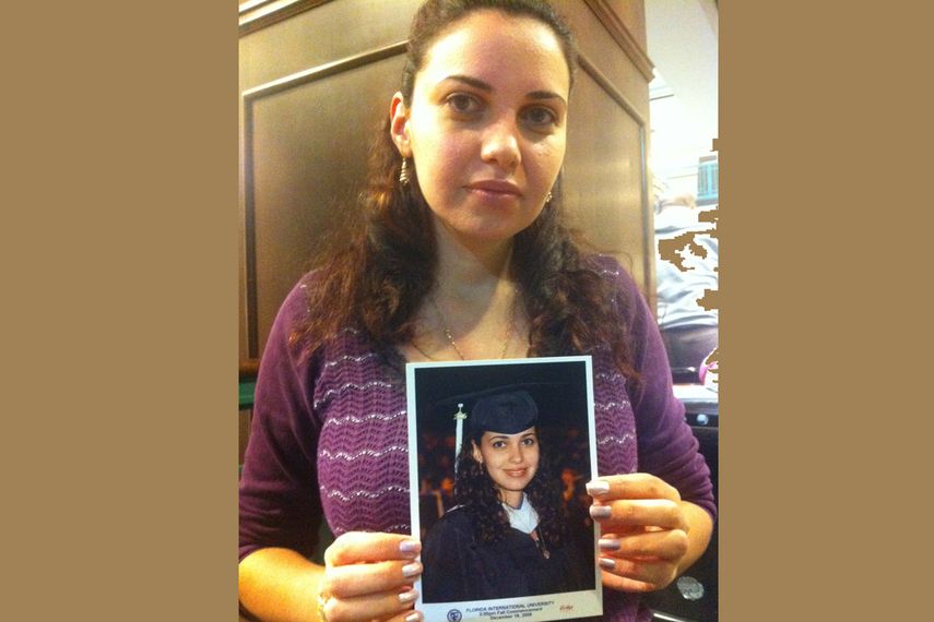 Souraya Faas hizo un master en Ciencias Políticas en español y pese a que completó todos los requisitos y participó en la ceremonia de graduación, el documento no aparece