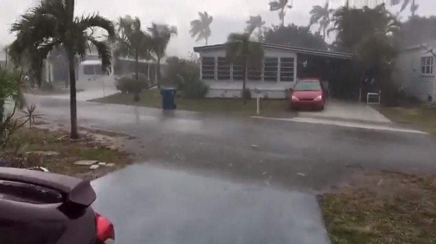 Fuertes lluvias y granizo en ciudades del condado de Broward, en Florida.
