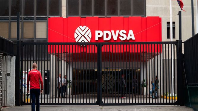 Fachada del edificio de PDVSA, en Caracas