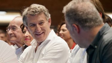 El líder del PP, Alberto Núñez Feijóo, participa este domingo un acto de partido en defensa de la democracia, a 15 de junio de 2025 en Málaga (Andalucía, España).