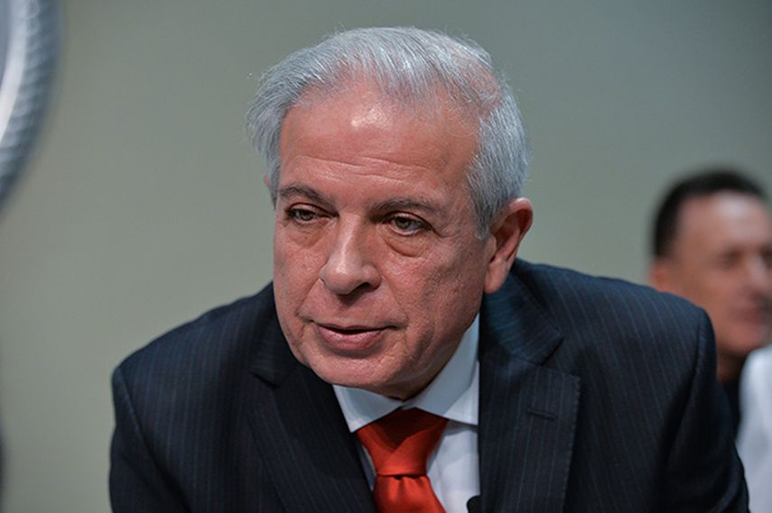 El alcalde de la ciudad de Miami, Tomás Regalado. (ÁLVARO MATA)