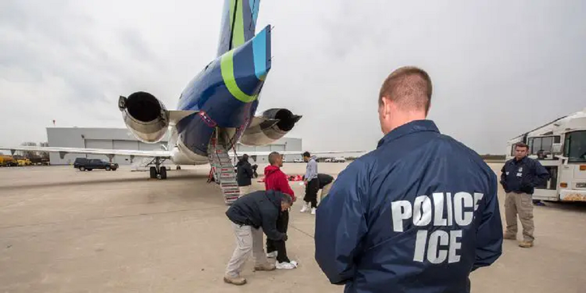 Régimen castrista planea aceptar vuelos de deportación desde EEUU