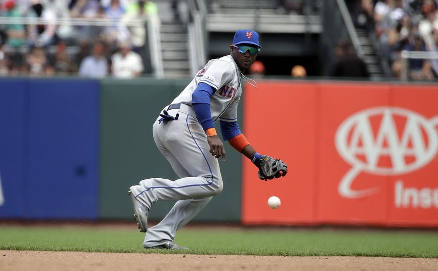 Foto de archivo del 21 de julio de 2019 del entonces segunda base de los Mets de Nueva York, el cubano Adeiny Hechavarría, en un juego de béisbol en San Francisco.
