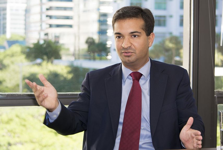 Excongresista Carlos Curbelo.
