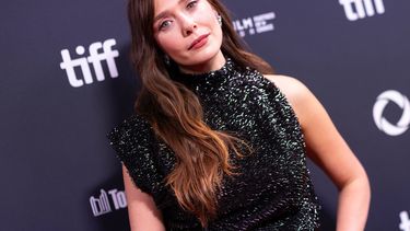 La actriz estadounidense Elizabeth Olsen asiste al estreno mundial de Eternity en el Roy Thompson durante el Festival Internacional de Cine de Toronto (TIFF) en Toronto, Ontario, Canadá, el 7 de septiembre de 2025.