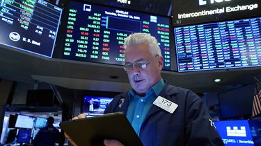 Un agente en una de las sesiones de Wall Street.