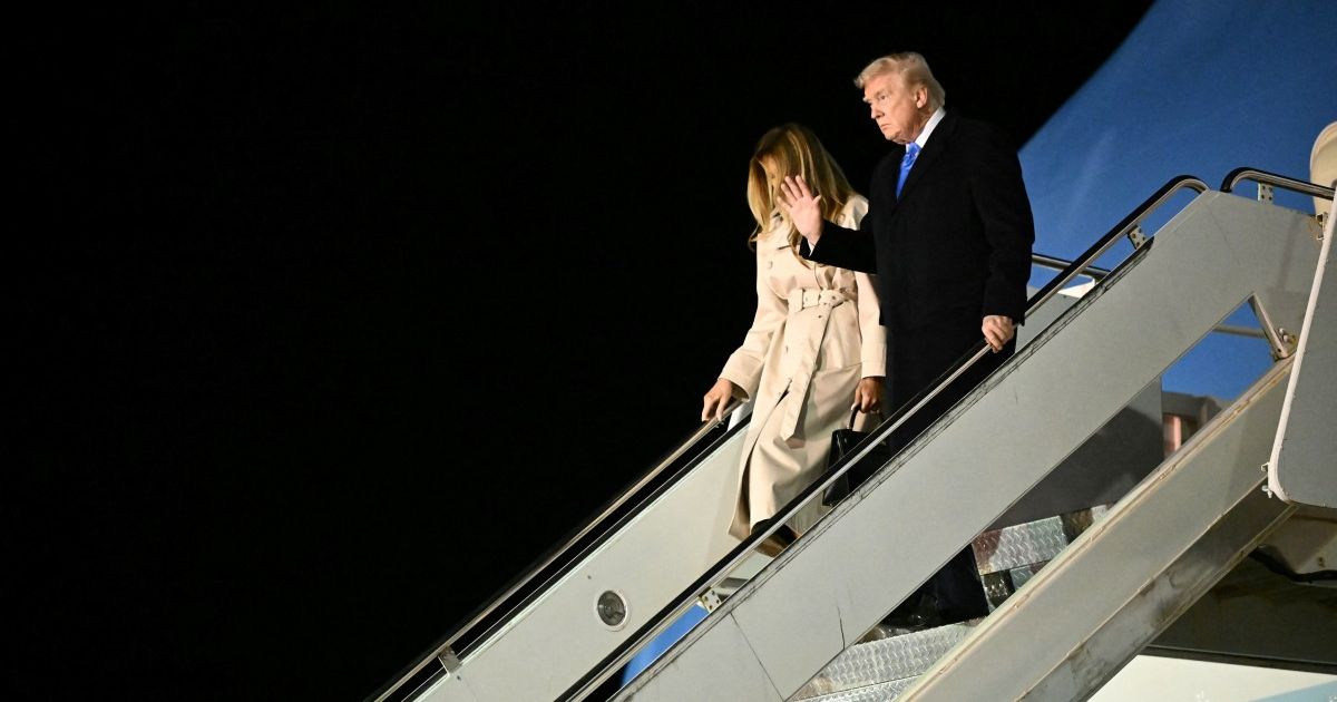 Trump aterriza en Roma para asistir al funeral del papa Francisco