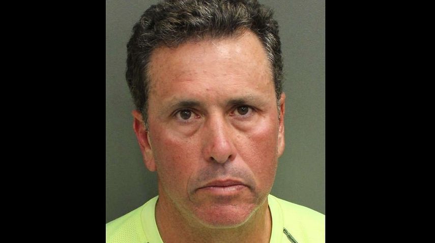 Gustavo Falcón y su esposa Amelia fueron interceptados este miércoles por las autoridades en un cruce de calles en Kissimmee.