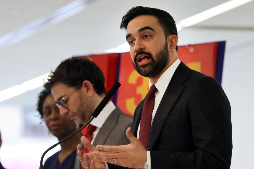 El alcalde de Nueva York, Zohran Mandani, habla en Gouverneur Health en Manhattan para anunciar una serie de nuevas medidas políticas relacionadas con la salud pública y los impuestos el 3 de febrero de 2026 en la ciudad de Nueva York.