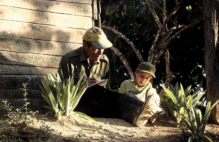 Fotograma del cortometraje Cuerdas al aire, de Marcelo Beltrán. (CORTESÍA)