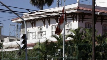 Vista parcial de la embajada de Canadá en La Habana, Cuba.