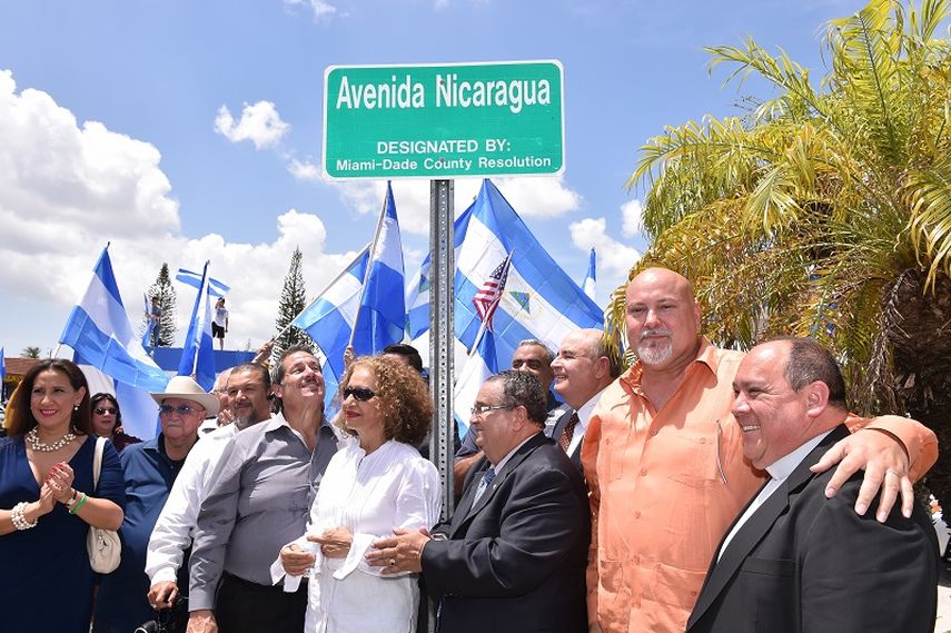 La designación de una avenida con el nombre de la nación centroamericana reconoce el esfuerzo por superación de los inmigrantes procedentes de ese país
