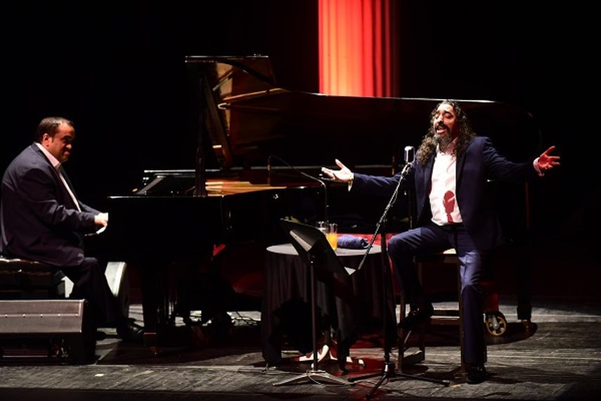 El cantante flamenco de origen español Diego El Cigala en concierto. (EFE)
