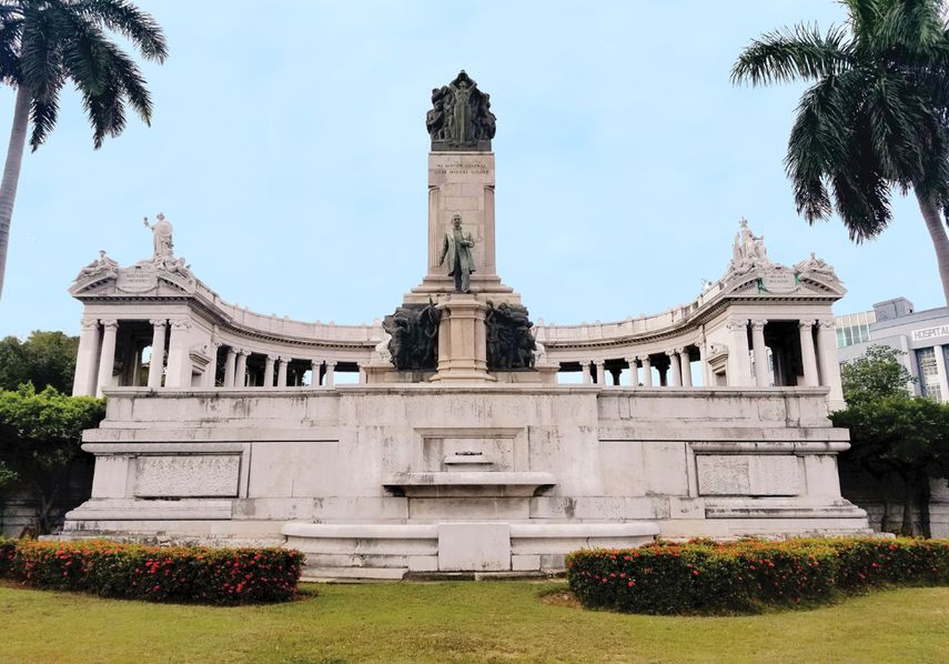 Monumento al presidente constitucional Jos&eacute; Miguel G&oacute;mez, en el Paseo de los Presidentes, en La Habana.