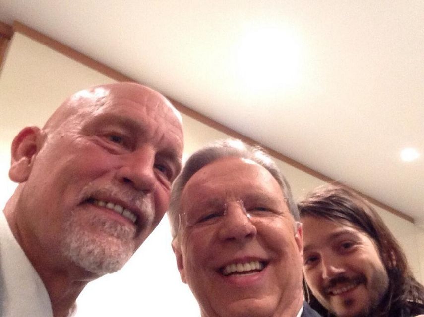 El actor criticó que los fanáticos ya no piden autógrafos sino fotos