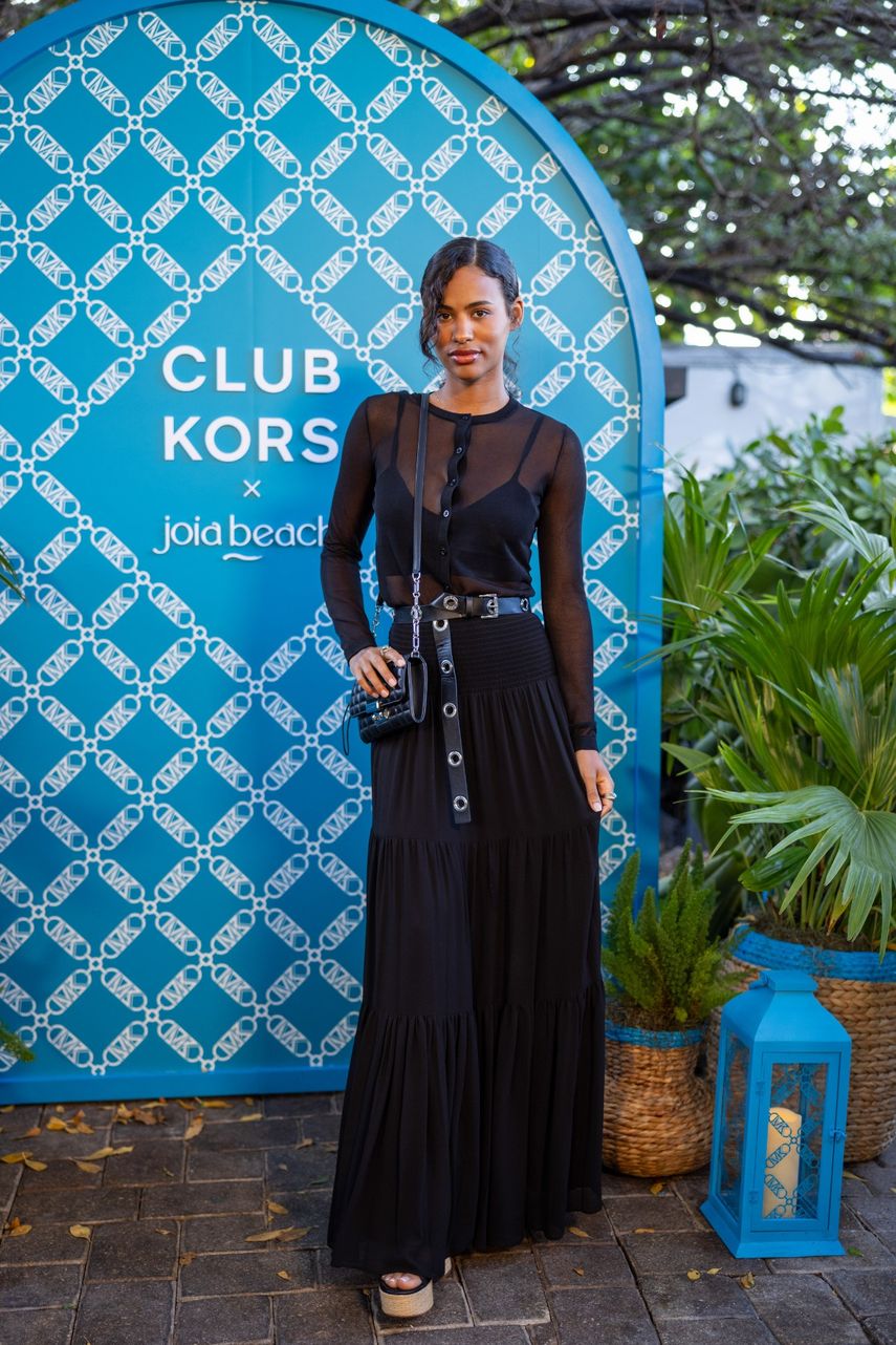 Kendra Bailey en el Club Kors at Joia Beach de Michael Kors.
