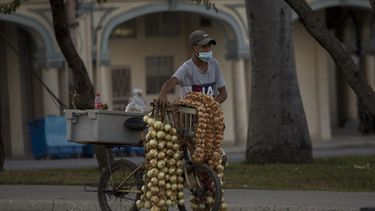 Régimen castrista arremete, de nuevo, contra el sector privado