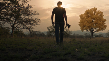 Imagen de la película La sombra del sol, del director venezolano Miguel Ángel Ferrer.