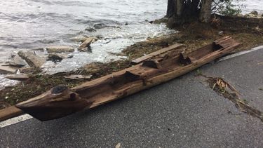 El artefacto fue hallado a la orilla de la laguna Indian River, en el condado Brevard, al norte de Miami, por Randy Shots Lathropy, quien la fotografió mientras hacía inventario de los daños ocasionados por el huracán Irma.