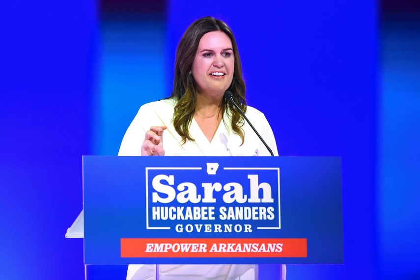 La gobernadora electa de Arkansas, Sarah Huckabee Sanders, habla durante su celebración, el 8 de noviembre de 2022, en Little Rock, Arkansas.&nbsp;