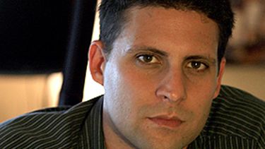 Tenía 41 años y su deceso se debió a un paro cardíaco, no ha trascendido mayor información.