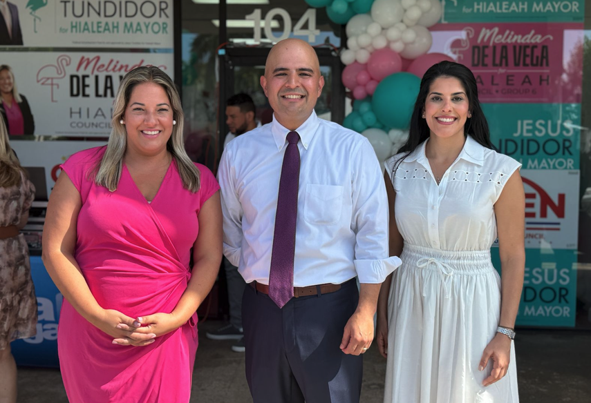 Los candidatos Jesús Tundidor, Melinda de la Vega y Gelién Pérez inauguran el cuartel de su campaña. Los candidatos Jesús Tundidor, Melinda de la Vega y Gelién Pérez inauguran el cuartel de su campaña.