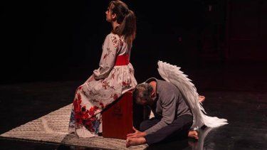 La pieza teatral “Las horas oscuras del Fénix”.