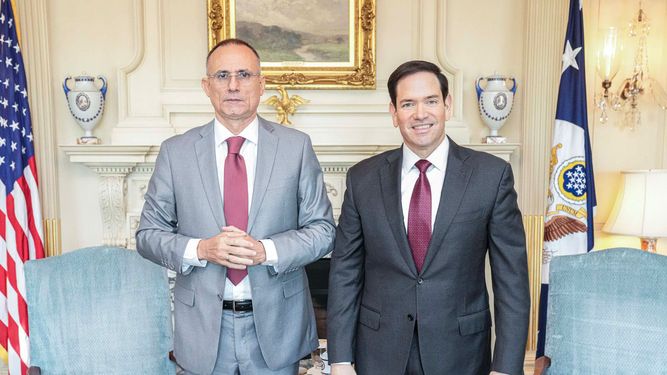 Marco Rubio junto a José Daniel Ferrer durante su encuentro en el Departamento de Estado hoy.&nbsp;