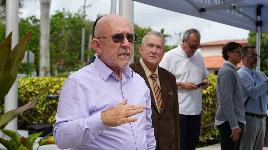 Fabio Andrade, comisionado de Weston y activista colombiano. Fabio Andrade, comisionado de Weston y activista colombiano.