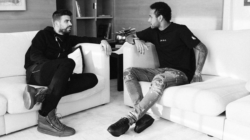 Piqué y Neymar mantienen una buena relación de amistad tras el paso del brasileño por el Barcelona.