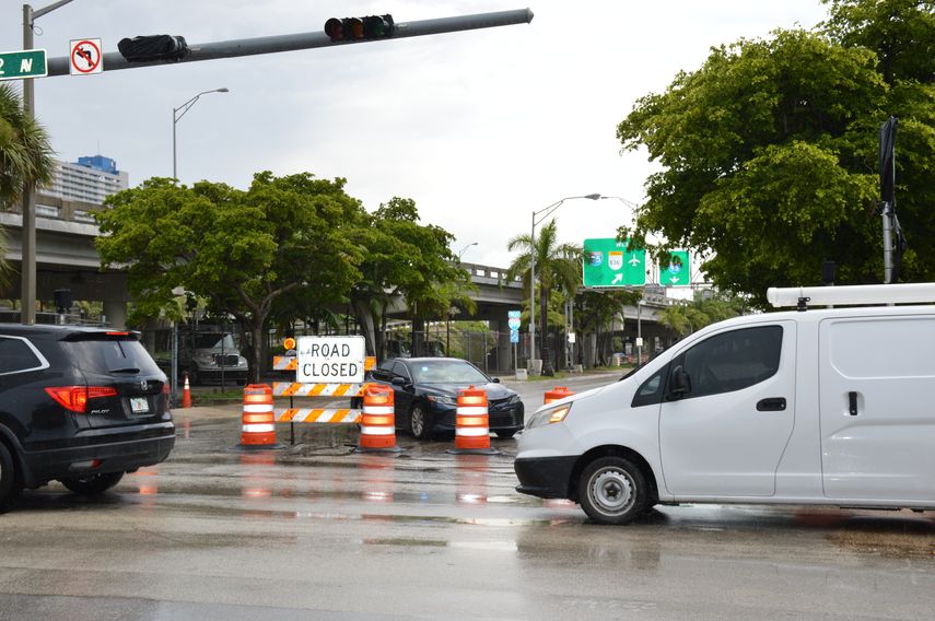 La rampa de acceso a la carretera I-95 Norte desde Biscayne Boulverad y NE 2nd. Street ha sido cerrada.