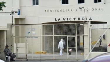 La Penitenciar&iacute;a Nacional de La Victoria en Rep&uacute;blica Dominicana tiene una demograf&iacute;a de mas de 7 mil reclusos, donde muchos son ciudadanos de otros pa&iacute;ses adem&aacute;s de Venezuela, entre ellos, colombianos y otros. Esta semana esta c&aacute;rcel en el pa&iacute;s ha sido escenario de un mot&iacute;n por parte de sus reclusos, situaci&oacute;n que es investigada por las autoridades.