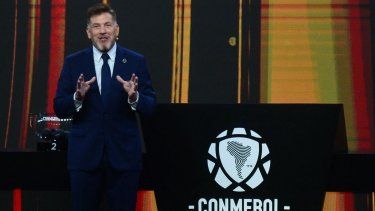El presidente de la Conmebol, el paraguayo Alejandro Domínguez, habla en una ceremonia de la Copa Libertadores, el 17 de marzo de 2025.