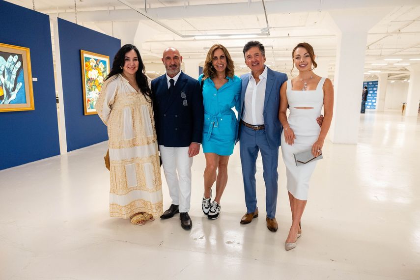 Gary Nader, Lili Estefan, y Joseph y Alexandra Milton.&nbsp;