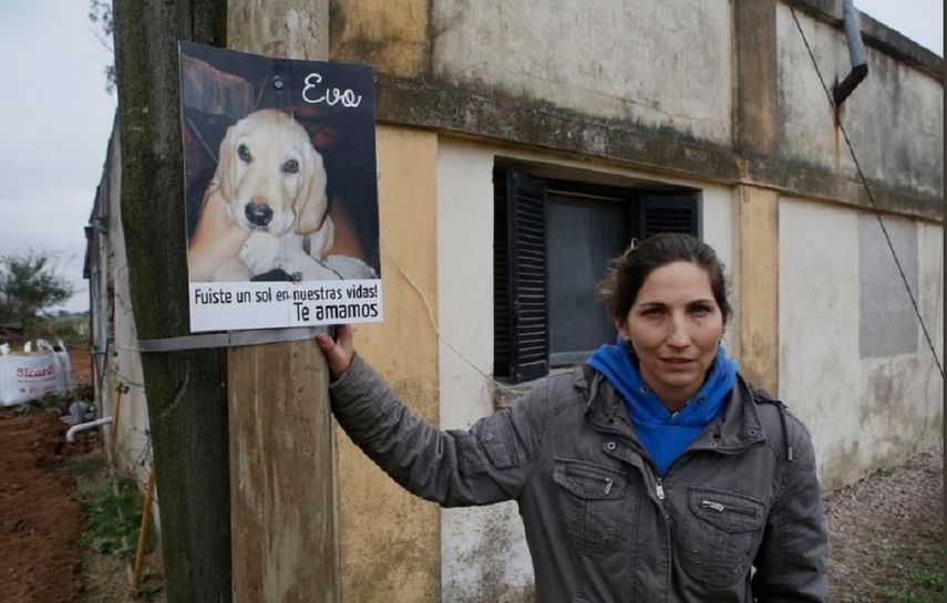 La situación fue denunciada&nbsp;este martes&nbsp;a la prensa por los vecinos de Ignacio Correas, un pueblo que tiene como principales actividades la agricultura y la ganadería, y que se encuentra a 19 kilómetros de la ciudad de La Plata, en la provincia de Buenos Aires.
