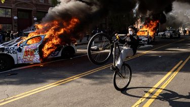 Imágenes de los violentos disturbios en Los Ángeles, California.